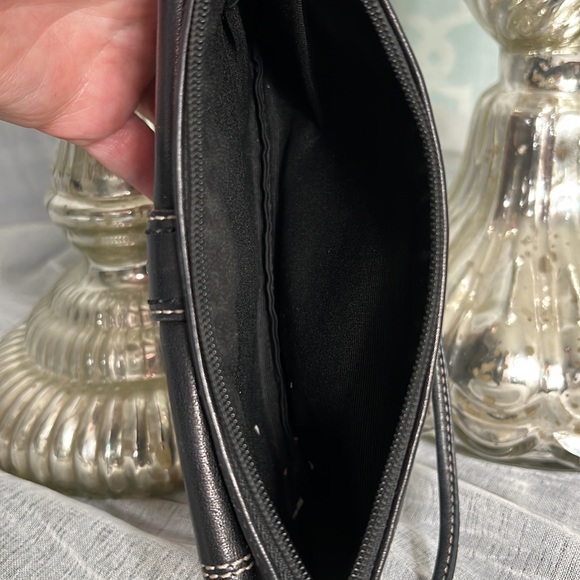 Coach Leather Wristlet - Picture 6 of 7